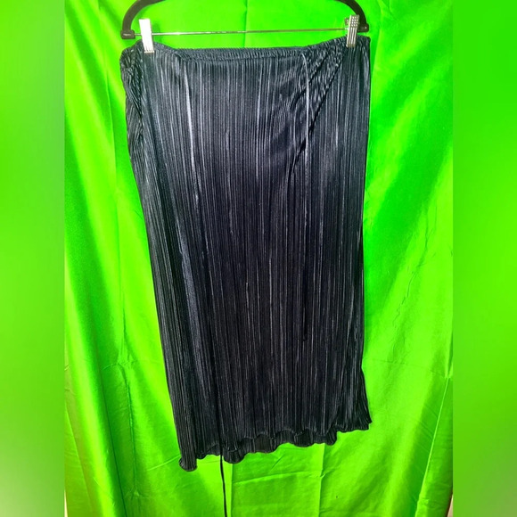 Good American Skirt Set size 2XL/ 3XL - Picture 6 of 9